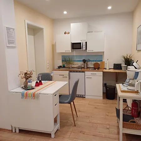 Appartement Haus Am Roesberg à Bornheim  Extérieur photo
